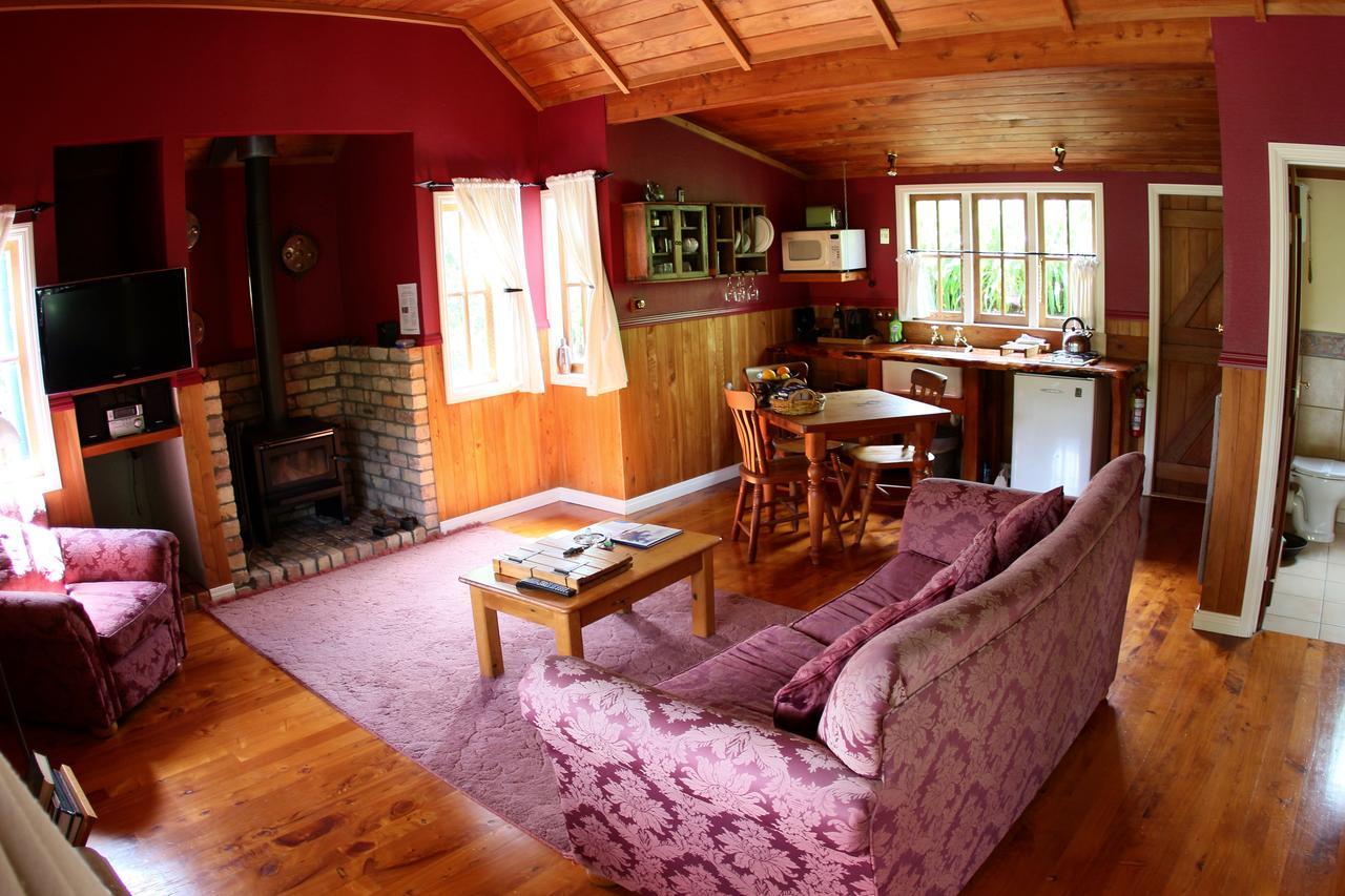 Vineyard Cottages - Kumeu Waimauku Eksteriør billede